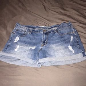 old navy boyfriend shorts
